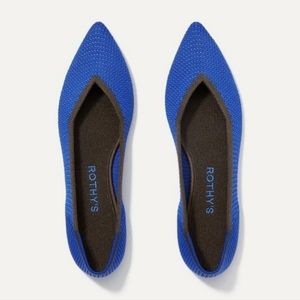 NIB Rothy's Point in blue- limited Edition Lazuli